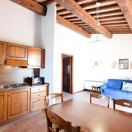 2 Bedroom Cozy In Daire